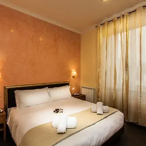 Guest's Heaven *** Rome