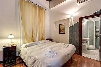 Nova Domizia Otel Roma İtalya
