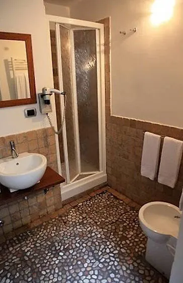 Nova Domizia Otel Roma